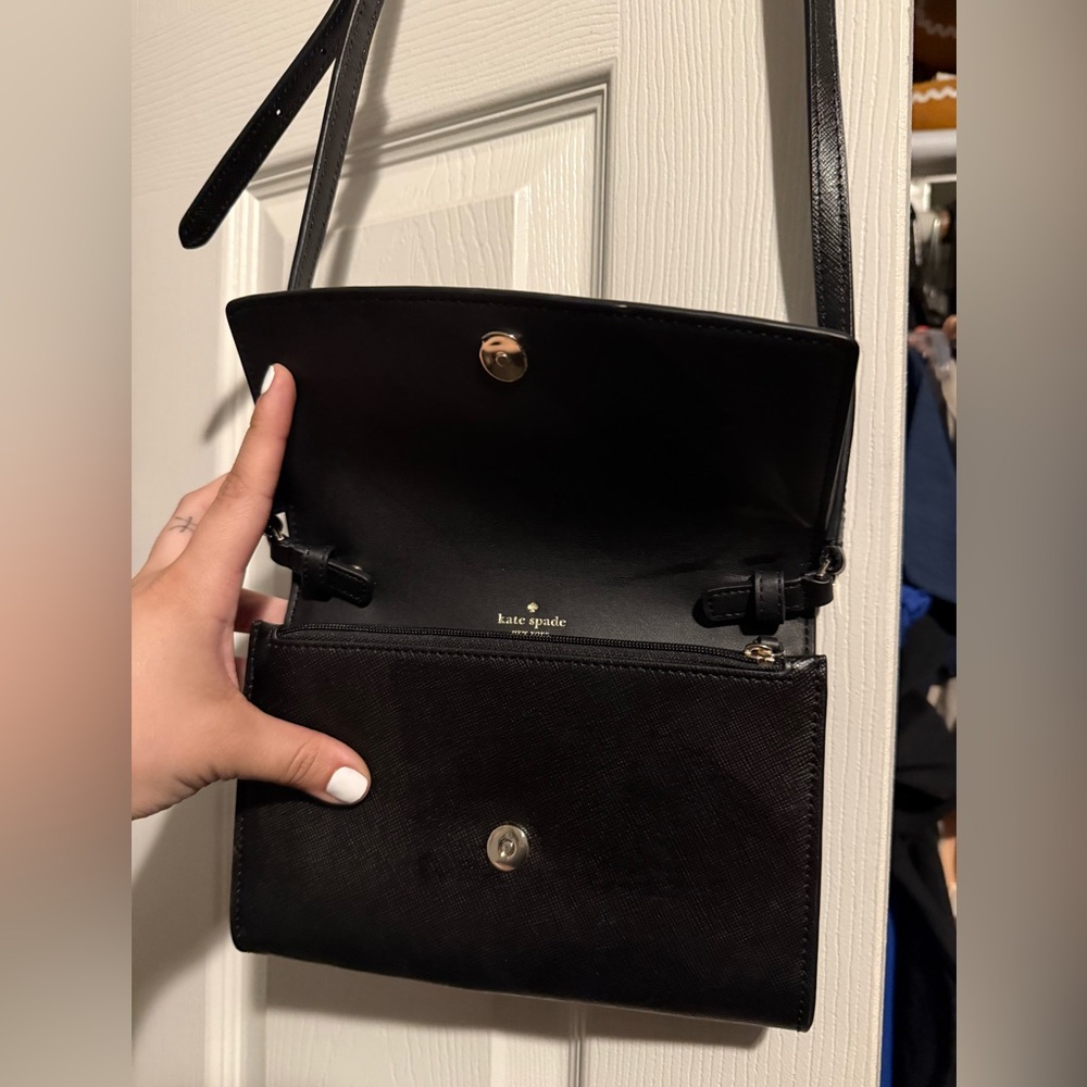 Kate Spade Sleek Black Crossbody Bag - Picture 3 of 5